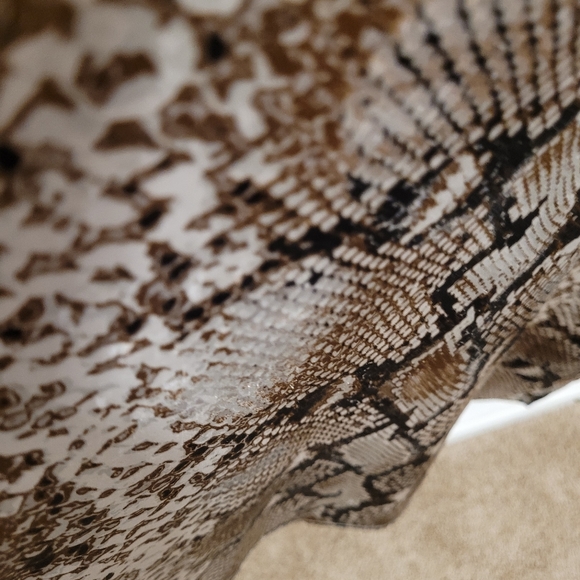 Chicos snake print long sleeved shirt size 2 - Picture 3 of 8